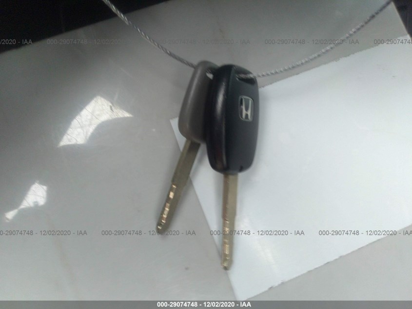 HONDA CIVIC CPE 2HGFG3B85DH525195
