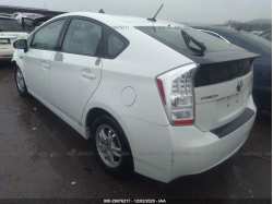 TOYOTA PRIUS JTDKN3DUXA0132273