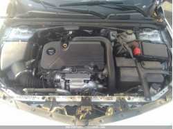 CHEVROLET MALIBU 1G1ZD5ST5JF271241