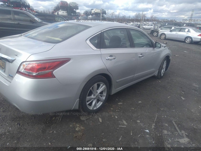 NISSAN ALTIMA 1N4AL3AP1DC208293