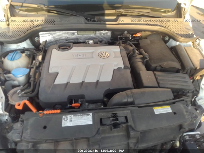 VOLKSWAGEN BEETLE 3VWJL7AT3DM685110