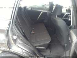 TOYOTA RAV4 JTMZFREVXJJ167279