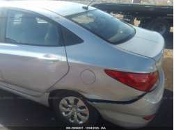 HYUNDAI ACCENT KMHCT4AE4FU834873