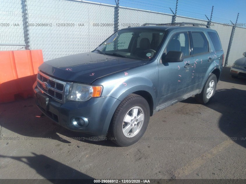 FORD ESCAPE 1FMCU9DG0AKD06310