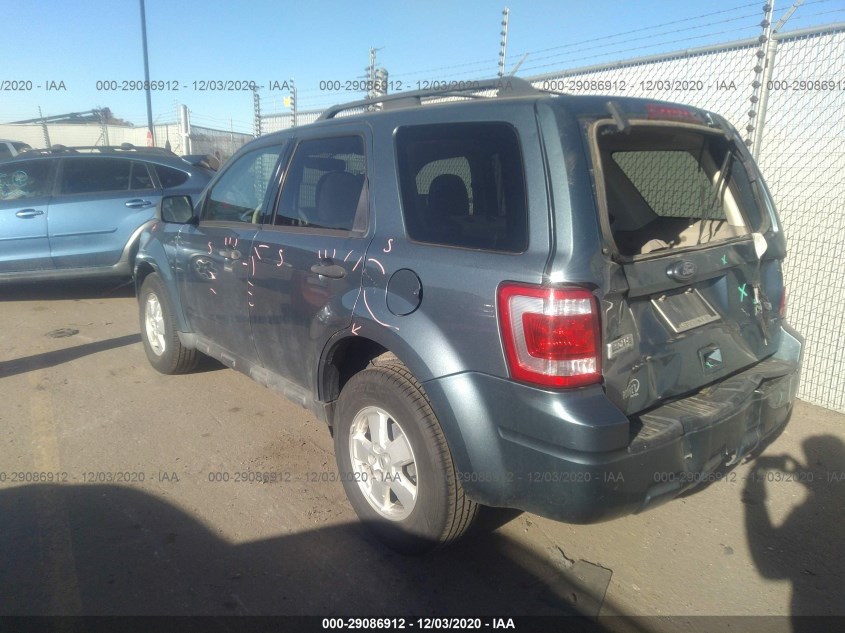 FORD ESCAPE 1FMCU9DG0AKD06310