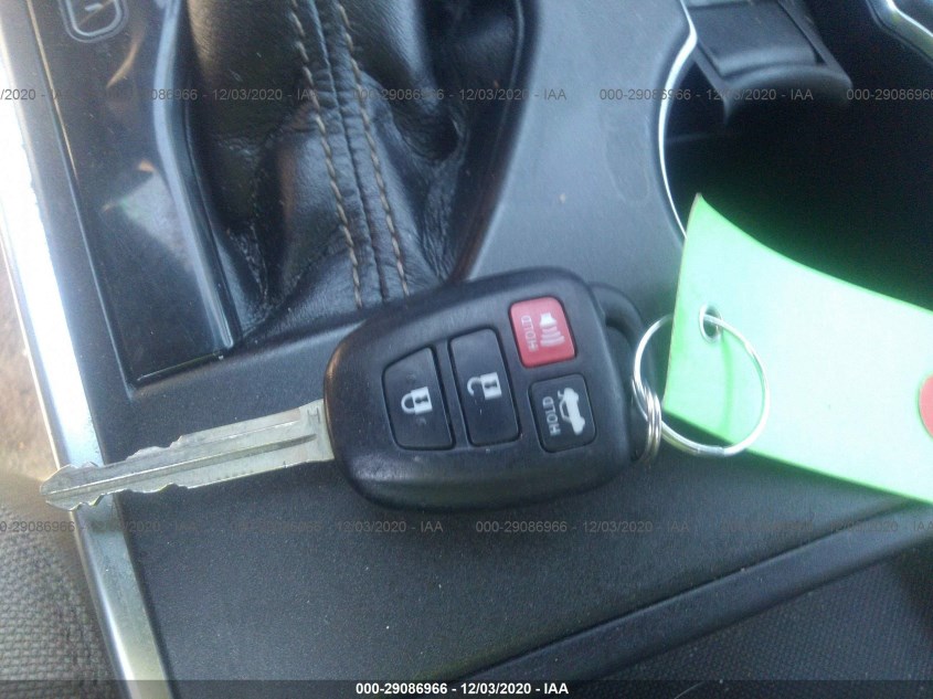TOYOTA CAMRY 4T1BF1FK4HU415621