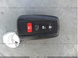 TOYOTA RAV4 2T3C1RFVXKW047861