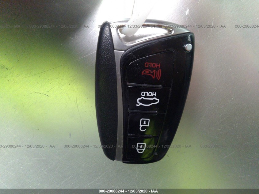 HYUNDAI GENESIS KMHGN4JE3FU100480