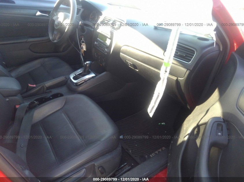 VOLKSWAGEN JETTA SEDAN 3VWD17AJ6EM296089