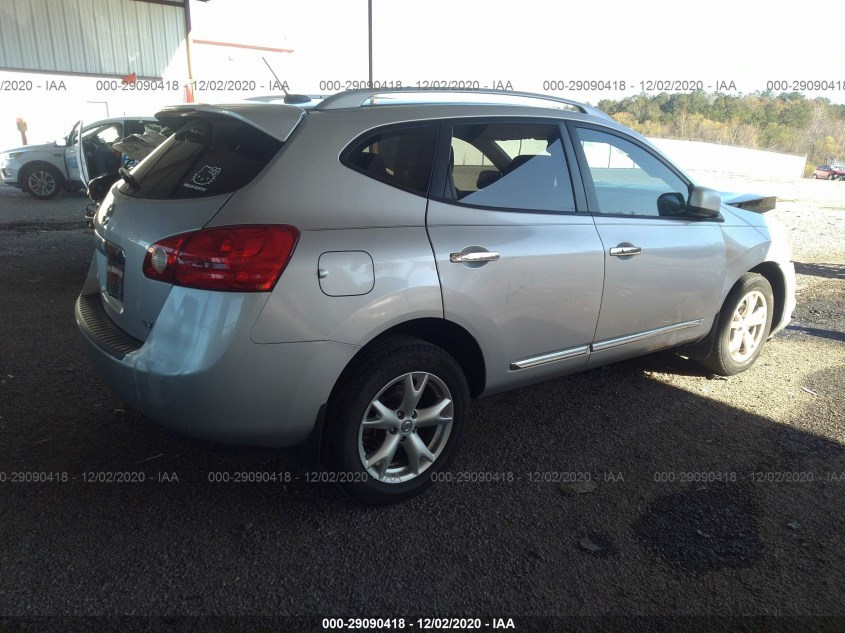 NISSAN ROGUE JN8AS5MT8BW568369