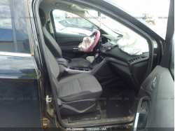 FORD ESCAPE 1FMCU0GX6GUB97159