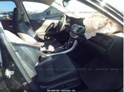 HONDA ACCORD SEDAN 1HGCR2F81FA040247