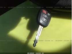 TOYOTA COROLLA 5YFBURHE8KP918962