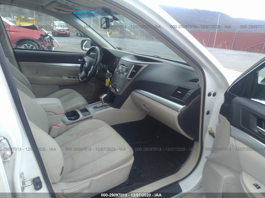 SUBARU LEGACY 4S3BMBG64A3220079