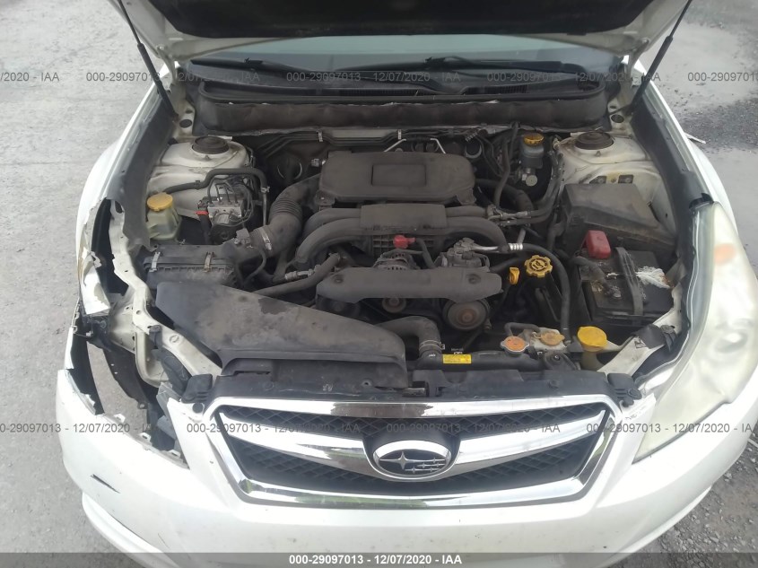 SUBARU LEGACY 4S3BMBG64A3220079