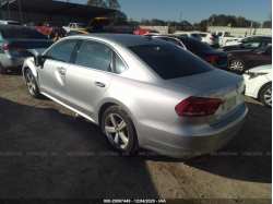 VOLKSWAGEN PASSAT 1VWBP7A32DC074396