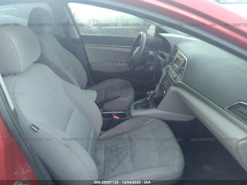 HYUNDAI ELANTRA 5NPD74LF1HH152985