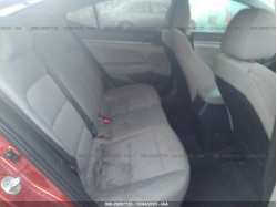 HYUNDAI ELANTRA 5NPD74LF1HH152985