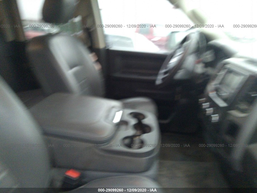 RAM 1500 1C6RR7FT4FS631149