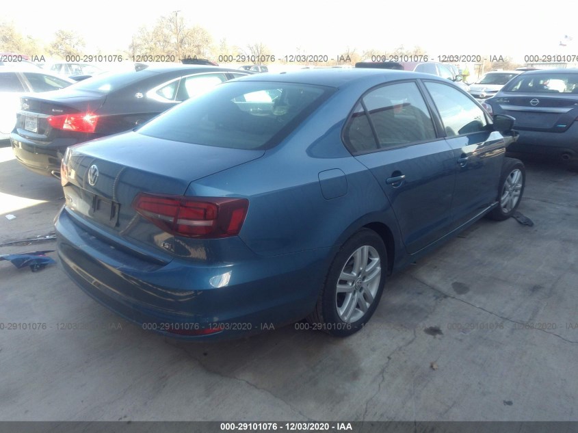 VOLKSWAGEN JETTA 3VW2B7AJ9JM262582