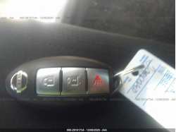 NISSAN CUBE JN8AZ2KR9CT253181