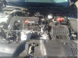 HONDA CIVIC SEDAN 2HGFC2F55JH545612