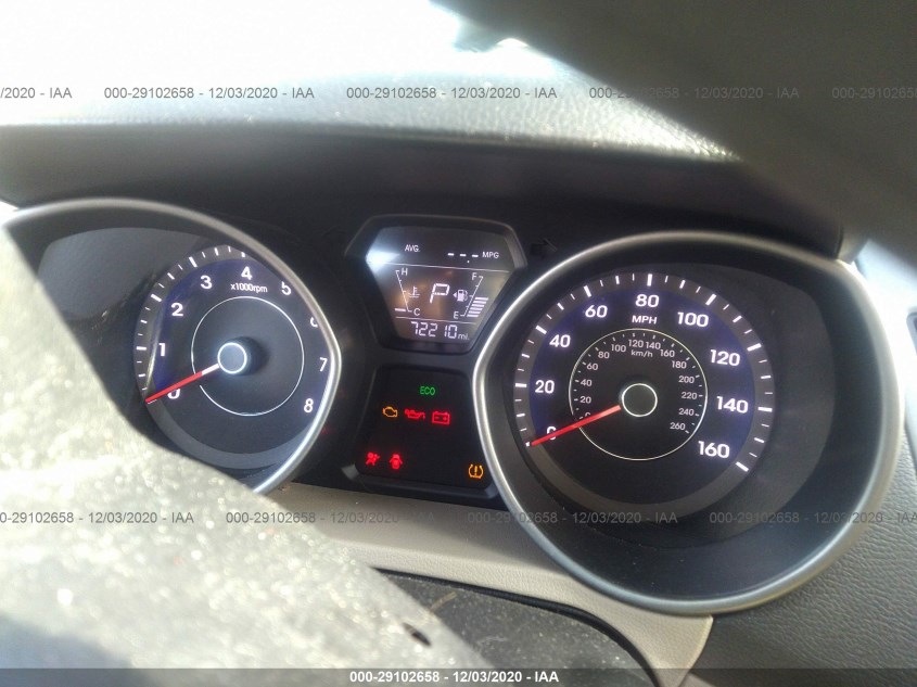 HYUNDAI ELANTRA 5NPDH4AE0EH517563