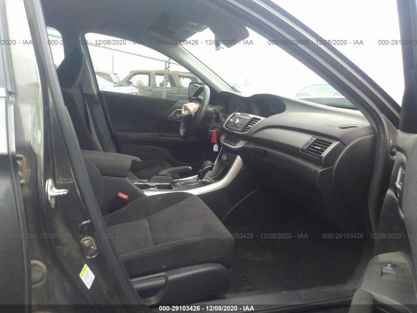 HONDA ACCORD SDN 1HGCR2F34DA184926