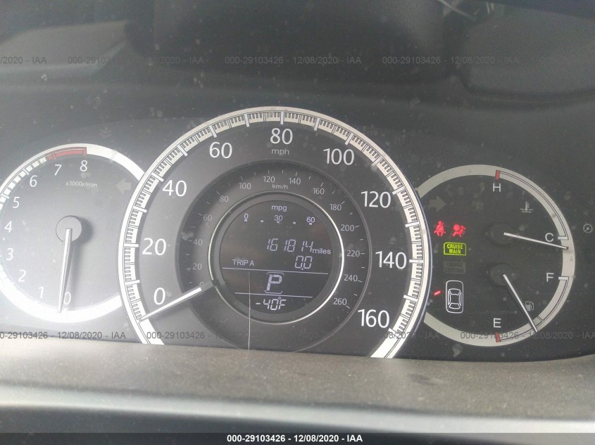 HONDA ACCORD SDN 1HGCR2F34DA184926