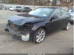 VOLVO S60 YV1902FH8C2043648
