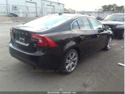 VOLVO S60 YV1902FH8C2043648