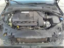VOLVO S60 YV1902FH8C2043648