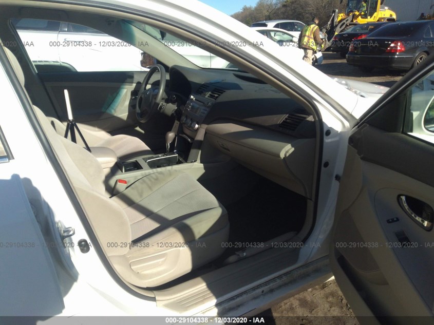 TOYOTA CAMRY 4T4BF3EK4BR130993