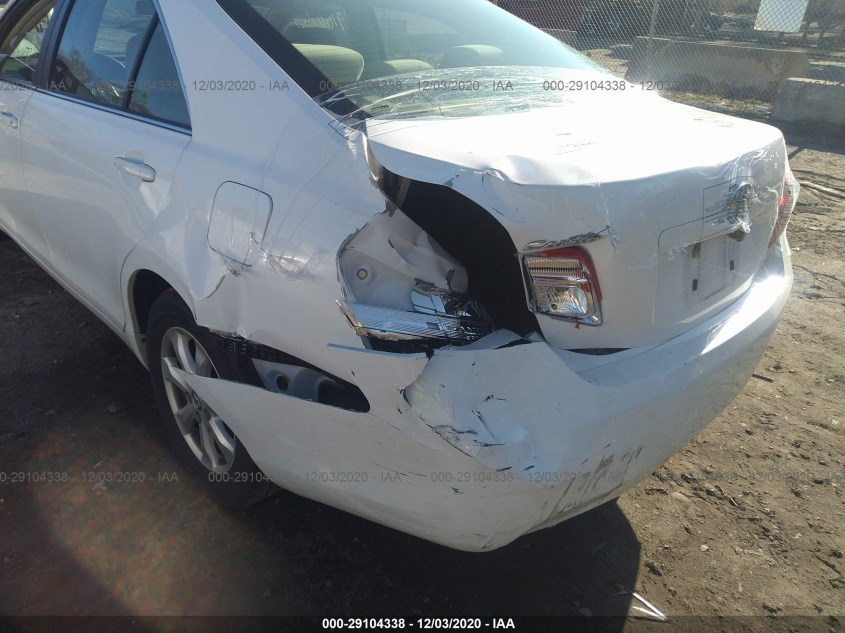 TOYOTA CAMRY 4T4BF3EK4BR130993