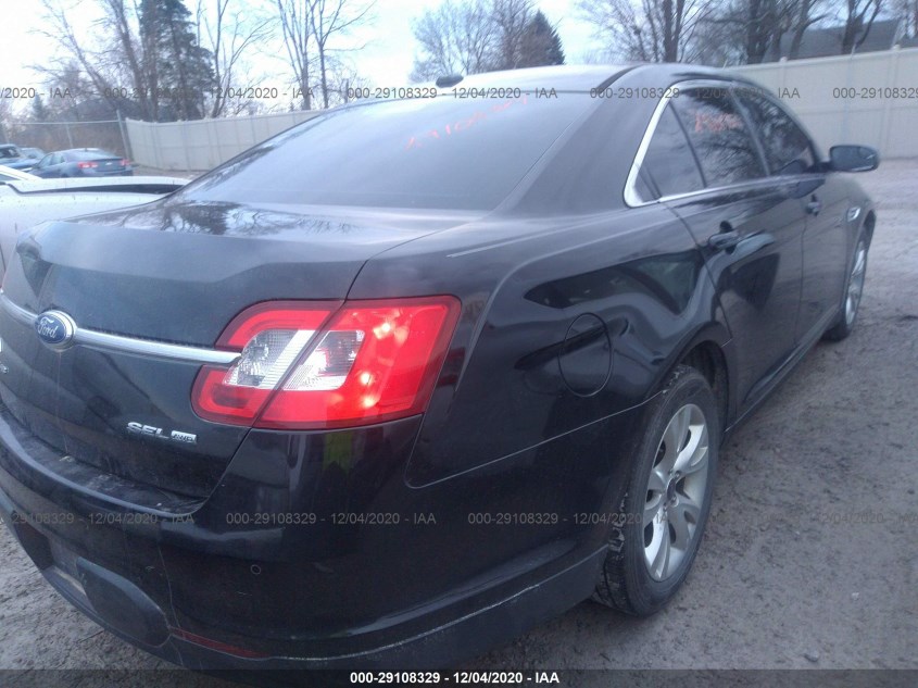 FORD TAURUS 1FAHP2HW8CG124263