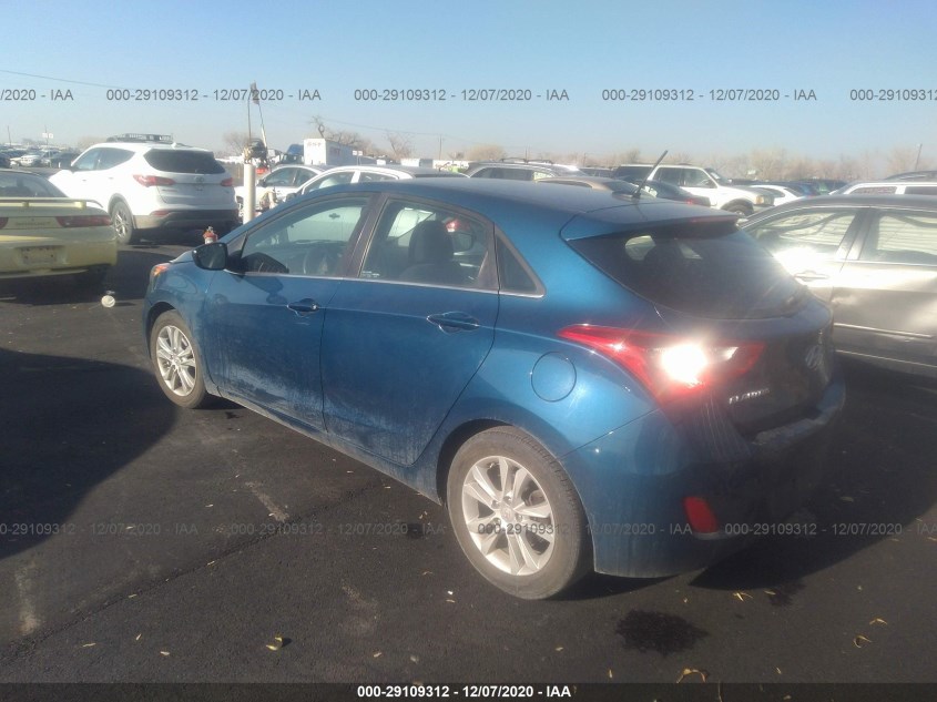 HYUNDAI ELANTRA GT KMHD35LHXFU235350