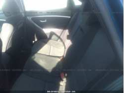 HYUNDAI ELANTRA GT KMHD35LHXFU235350