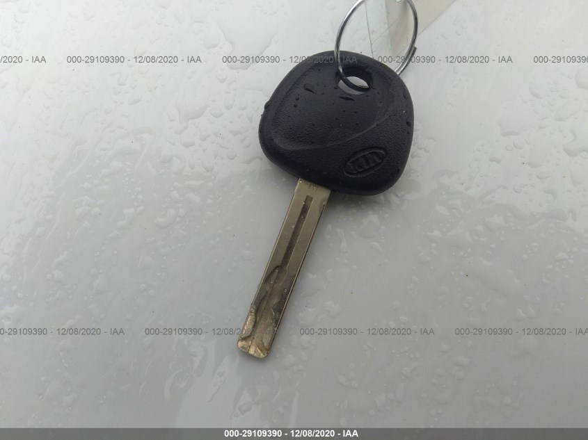 KIA RIO KNADM4A3XG6669872