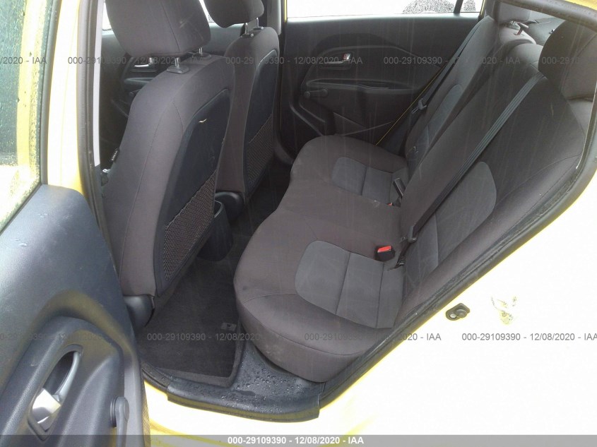 KIA RIO KNADM4A3XG6669872