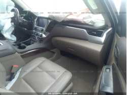 CHEVROLET SUBURBAN 1GNSCHKCXLR152056