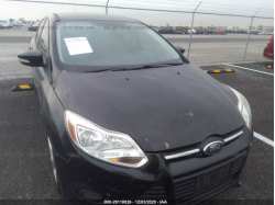 FORD FOCUS 1FADP3F26EL197128