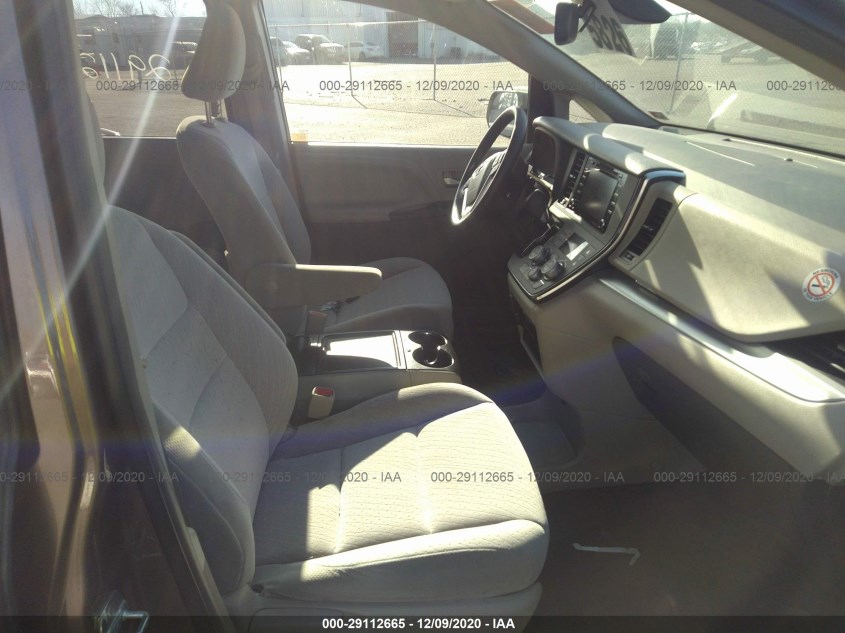 TOYOTA SIENNA 5TDKZ3DC6JS946235