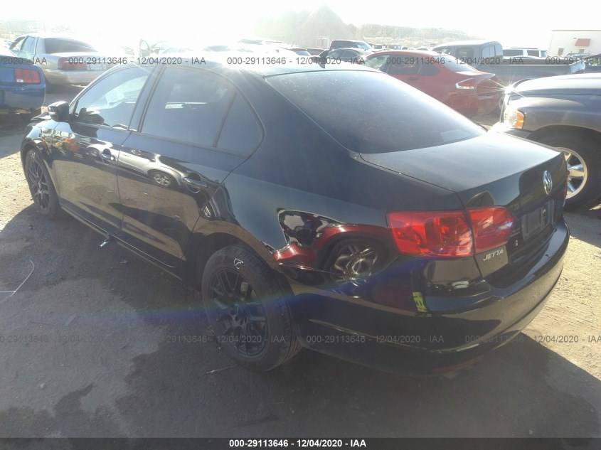VOLKSWAGEN JETTA SEDAN 3VWDZ7AJ5BM382529
