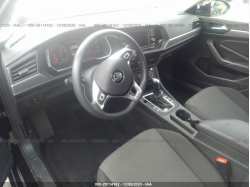 VOLKSWAGEN JETTA 3VWC57BU1KM154379