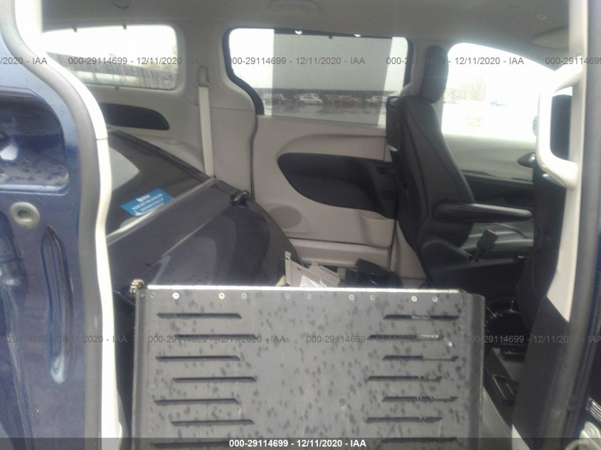 CHRYSLER PACIFICA 2C4RC1EG7KR699047