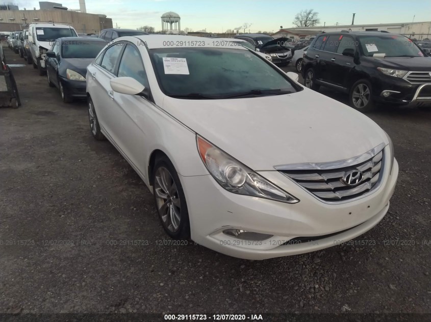 HYUNDAI SONATA 5NPEC4AC1BH044320