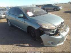 FORD FOCUS 1FAHP3F27CL235657