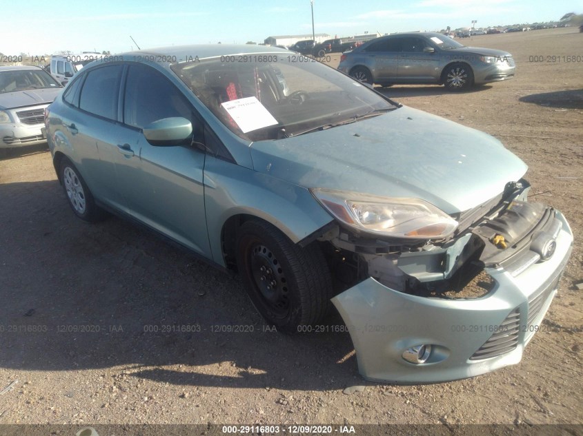 FORD FOCUS 1FAHP3F27CL235657