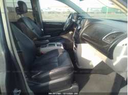 CHRYSLER TOWN & COUNTRY 2C4RC1BG2ER325910