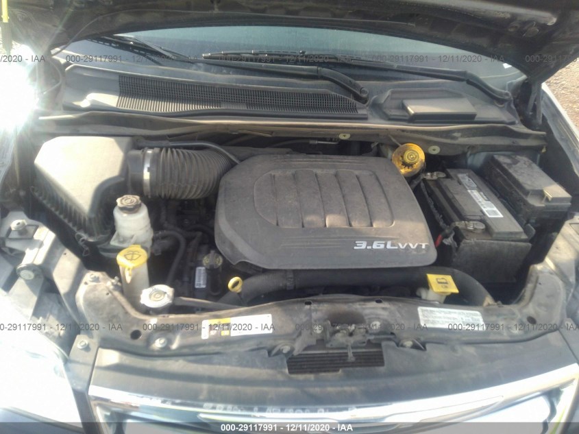 CHRYSLER TOWN & COUNTRY 2C4RC1BG2ER325910